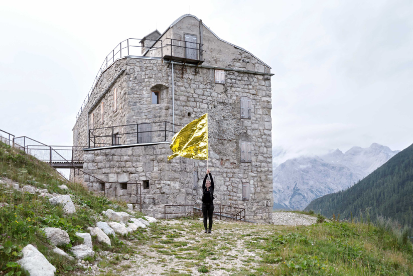 MOUNTAIN PIECES. Reflecting History 